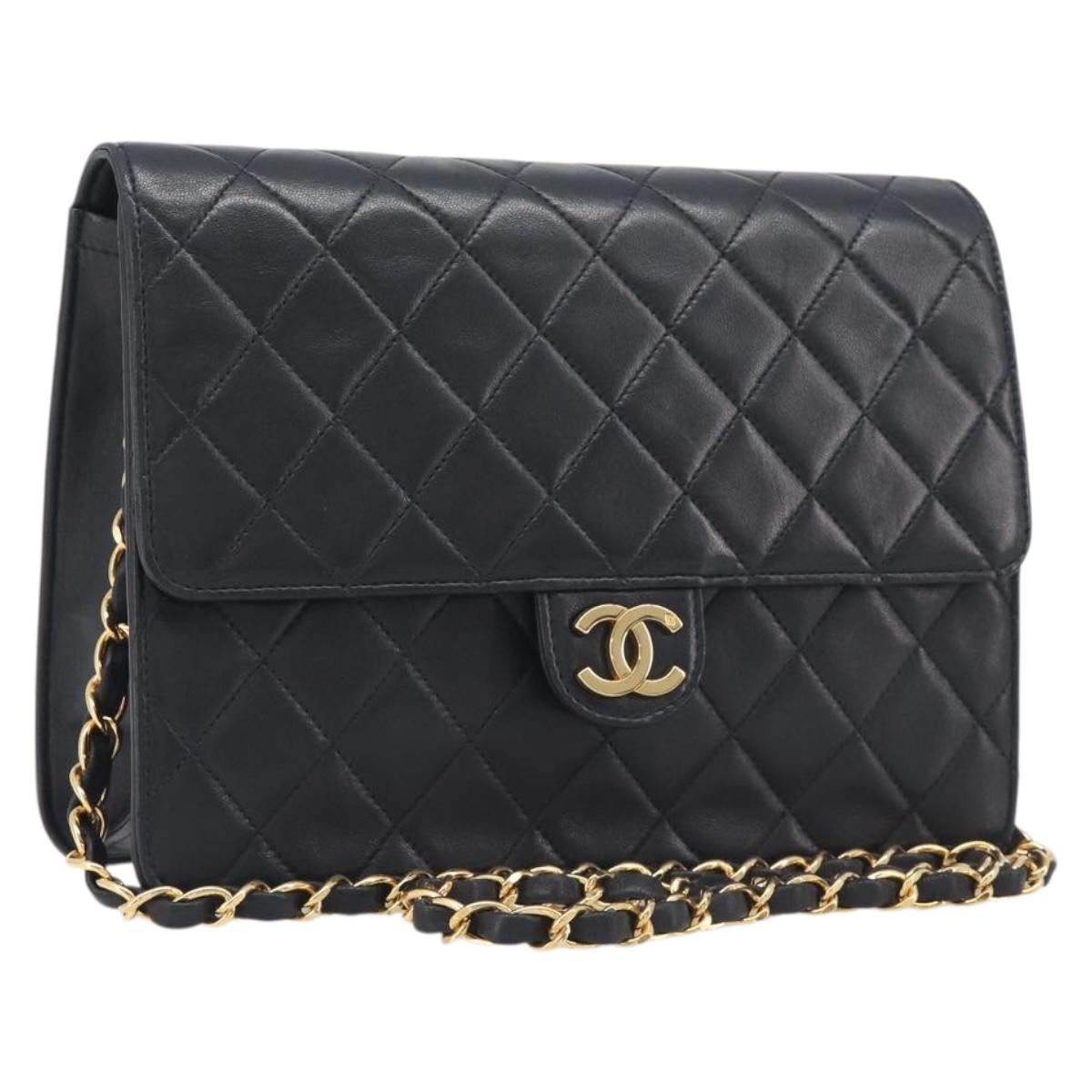 CHANEL Matelasse Push Lock Chain Bag Lamb Skin Black Gold CC Auth 213982SAV