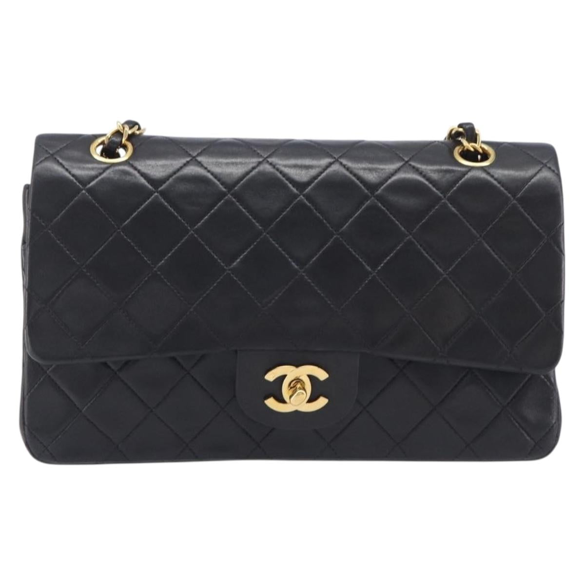 CHANEL Matelasse 25 Double Flap Chain Bag Lamb Skin Black Gold CC Auth 213992SAM