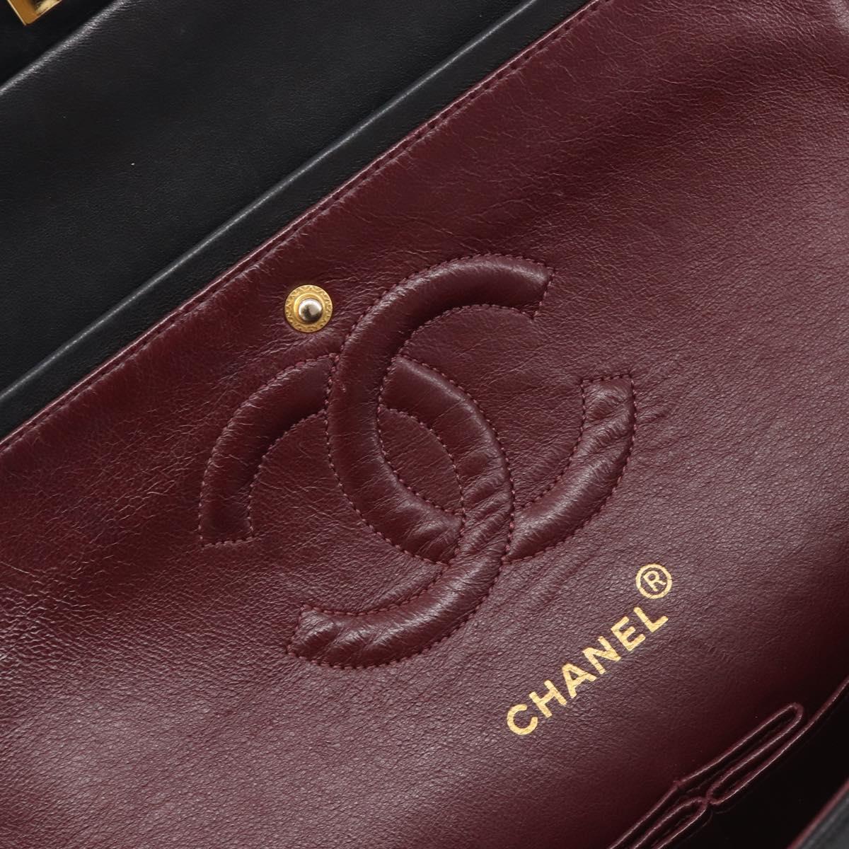 CHANEL Matelasse 25 Double Flap Chain Bag Lamb Skin Black Gold CC Auth 213992SAM