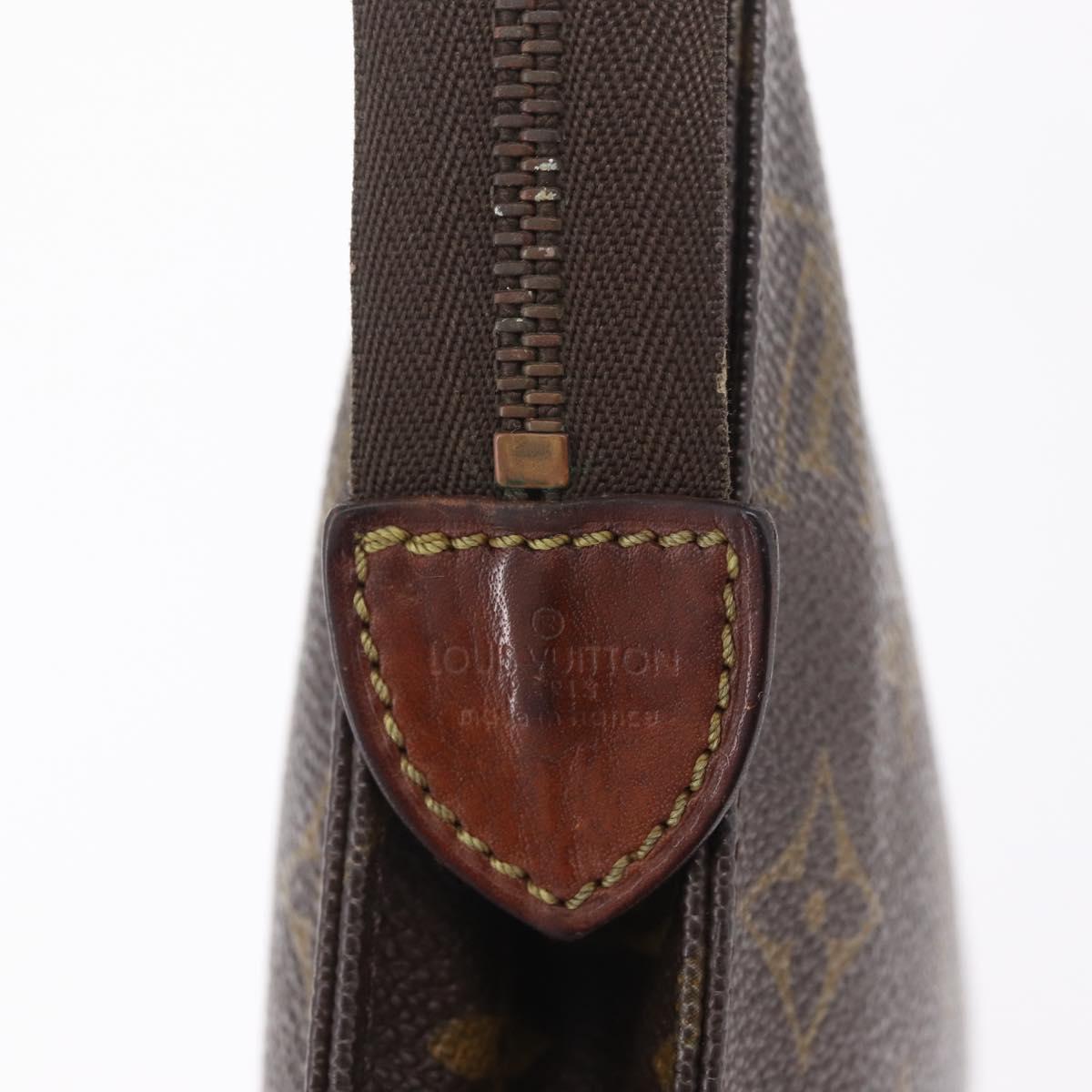 LOUIS VUITTON Monogram Poche Toilette 19 Pouch M47544 LV Auth 214707