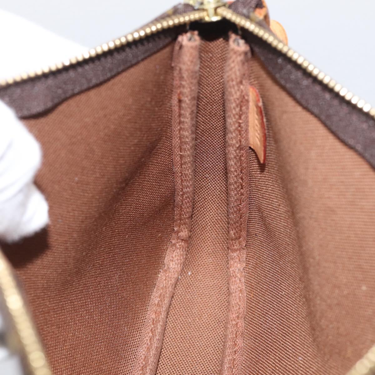 LOUIS VUITTON Monogram Graffiti Pochette Accessoires White M92192 Auth 214798SAV