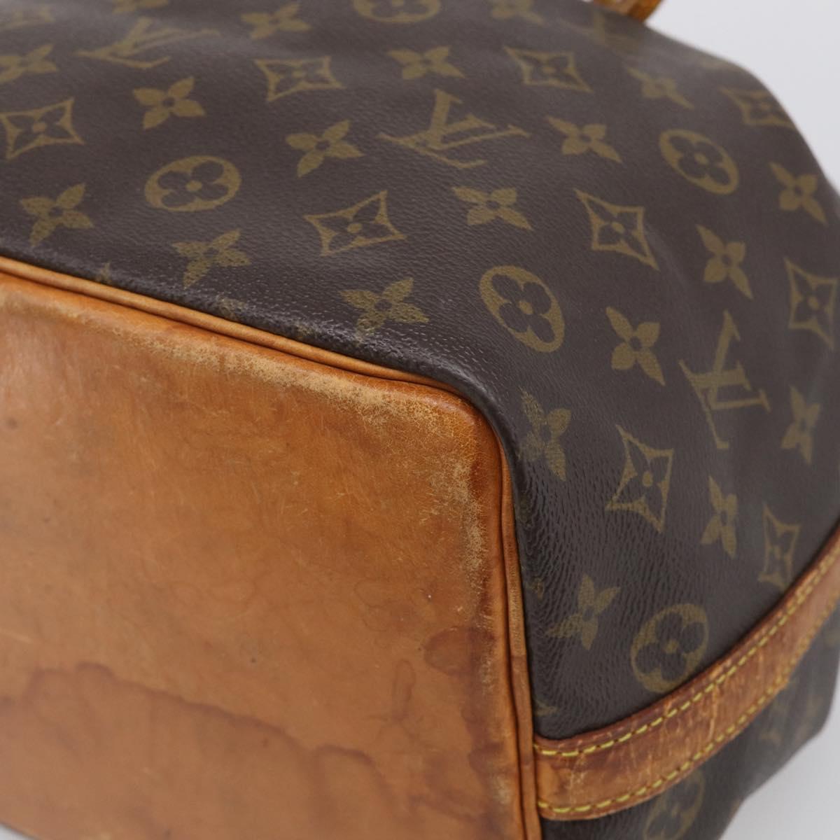 LOUIS VUITTON Monogram Petit Noe Shoulder Bag M42226 LV Auth 215411