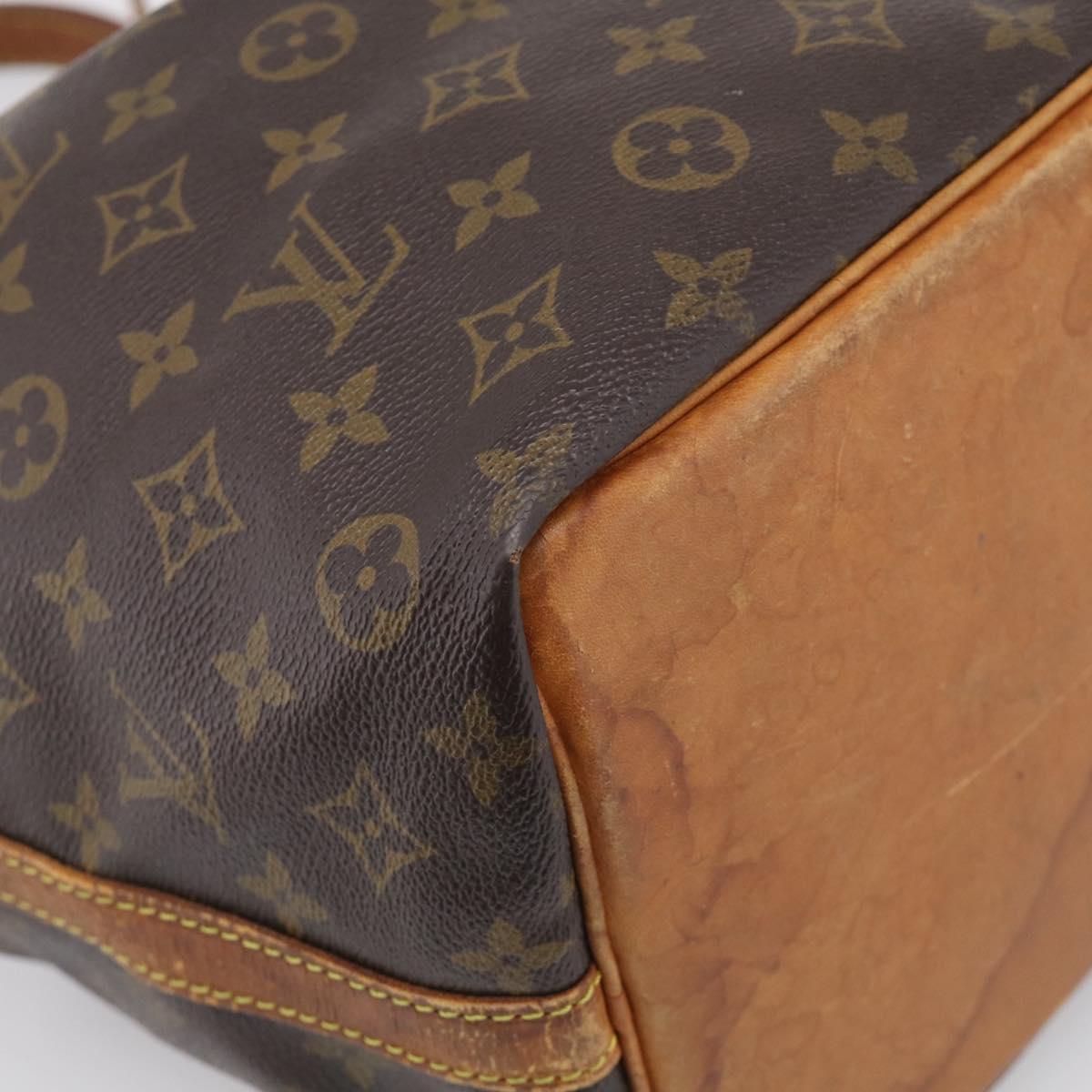 LOUIS VUITTON Monogram Petit Noe Shoulder Bag M42226 LV Auth 215411