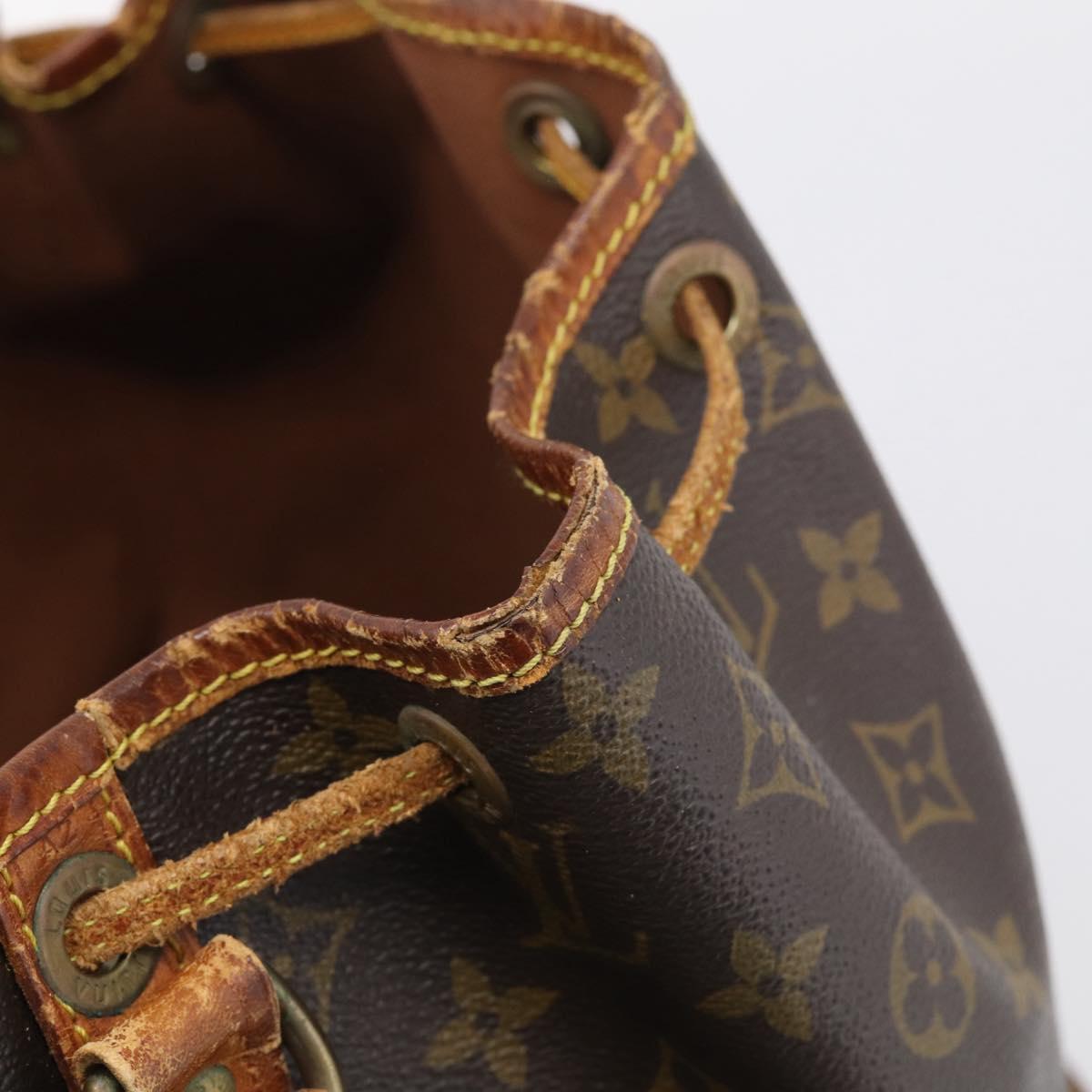 LOUIS VUITTON Monogram Petit Noe Shoulder Bag M42226 LV Auth 215411