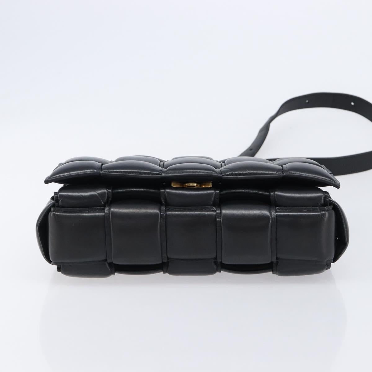 Bottega Veneta MAXI INTRECCIATO Padded Cassette Bag Leather Black Auth 215563V