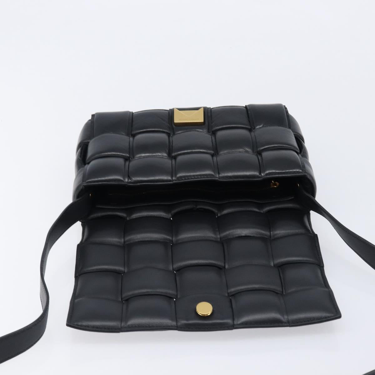 Bottega Veneta MAXI INTRECCIATO Padded Cassette Bag Leather Black Auth 215563V