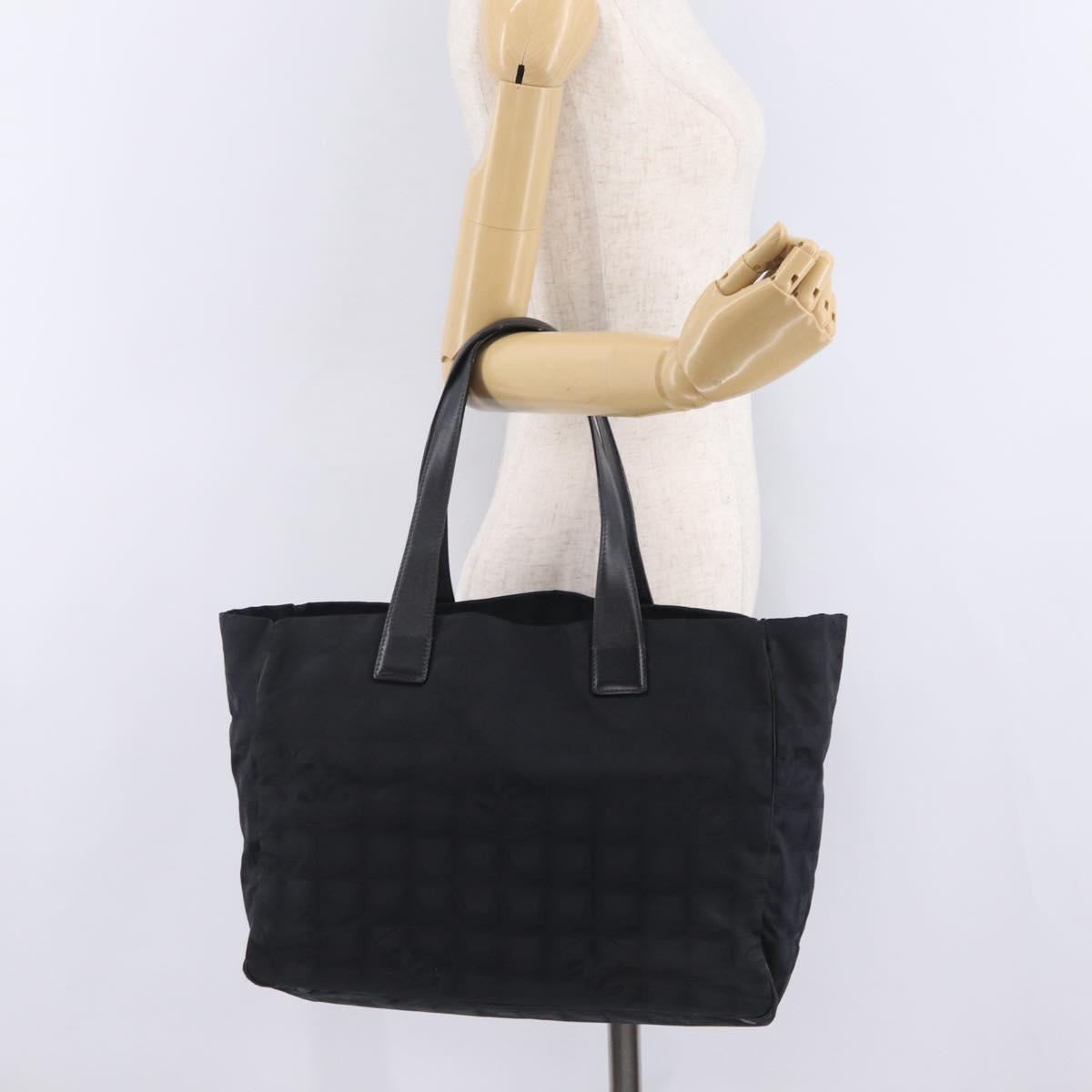 CHANEL New Travel Line Tote Bag Nylon Black CC Auth 216180A