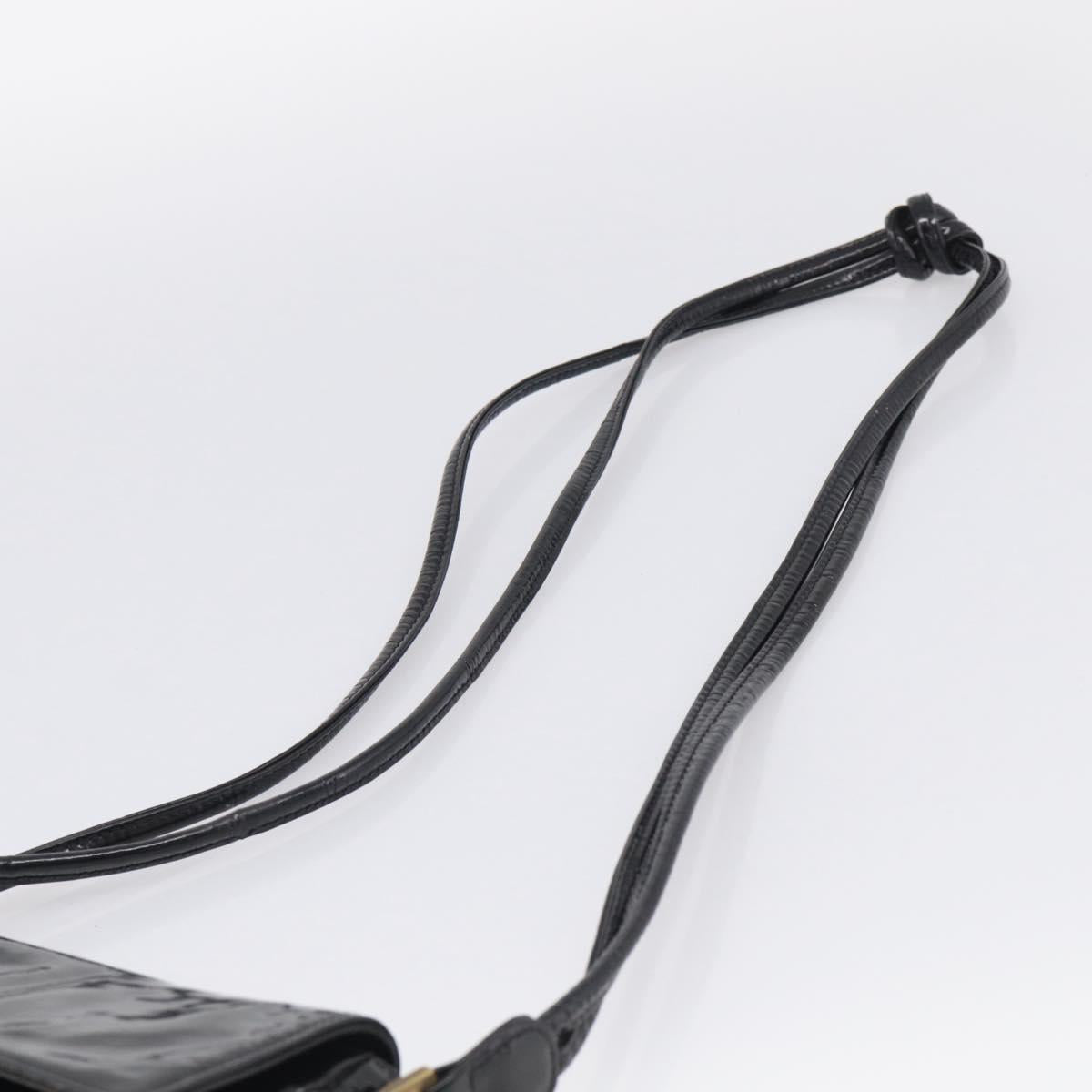 CHANEL Matelasse Shoulder Bag Patent leather Black Gold CC Auth 216292