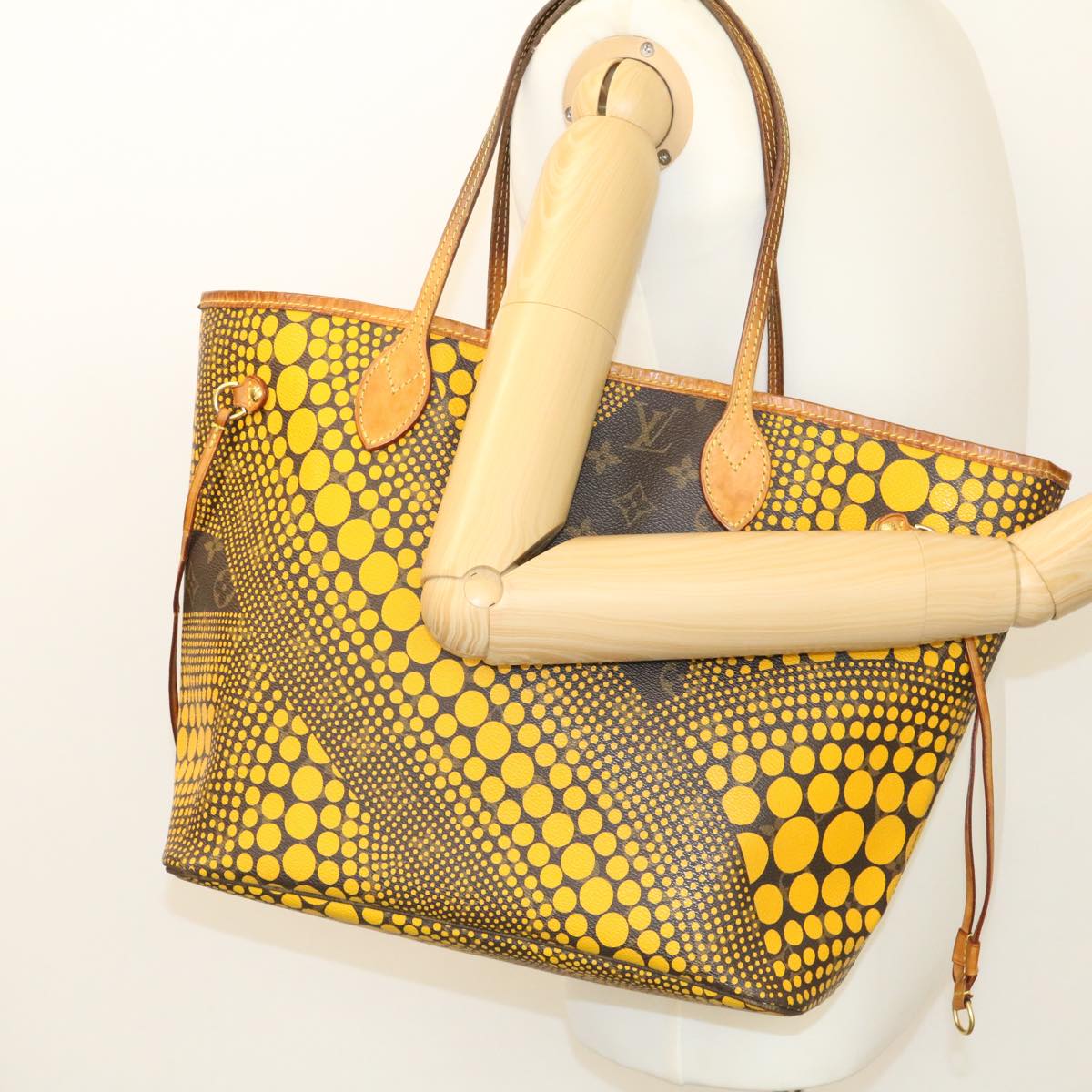 LOUIS VUITTON Monogram Dot Infinity Neverfull MM Tote Bag M40685 LV Auth 25004AV