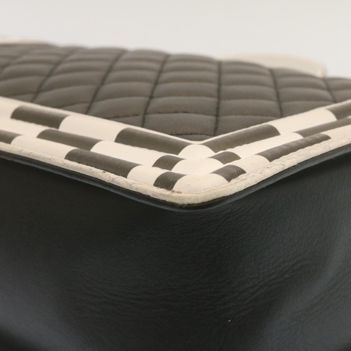 CHANEL Matelasse Boy Chanel Chain Shoulder Bag Lamb Skin Black CC Auth 29190A