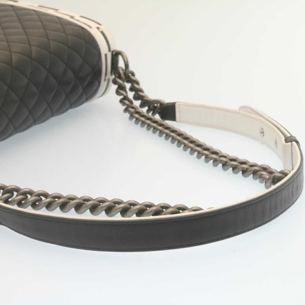 CHANEL Matelasse Boy Chanel Chain Shoulder Bag Lamb Skin Black CC Auth 29190A