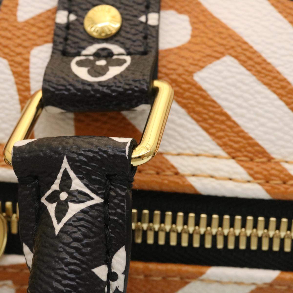 LOUIS VUITTON LV Crafty Keepall Bandouliere 45 Boston Caramel M45473 Auth 29194S