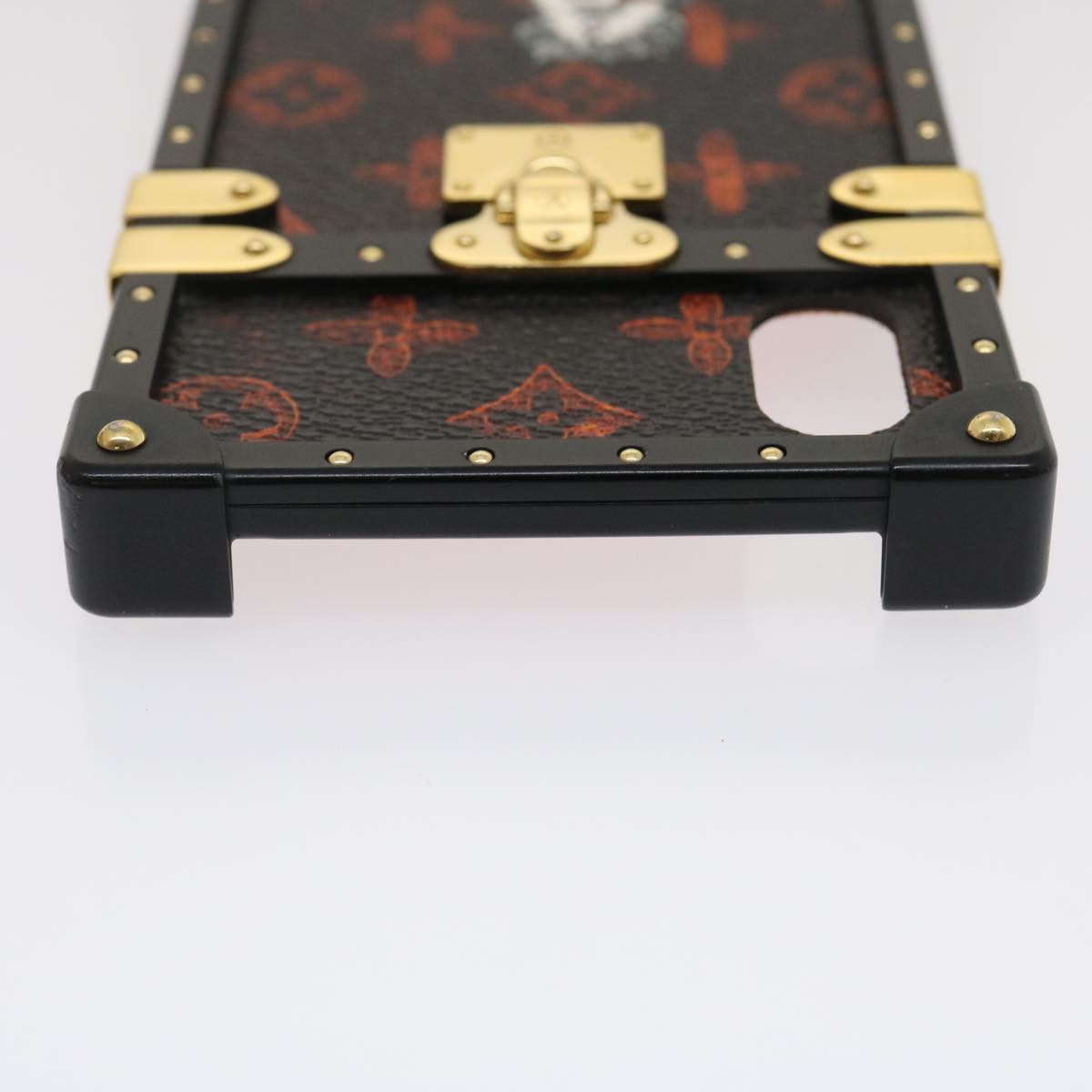LOUIS VUITTON Transformed Monogram Cat Eye Trunk iPhone Case M63891 Auth 29562M