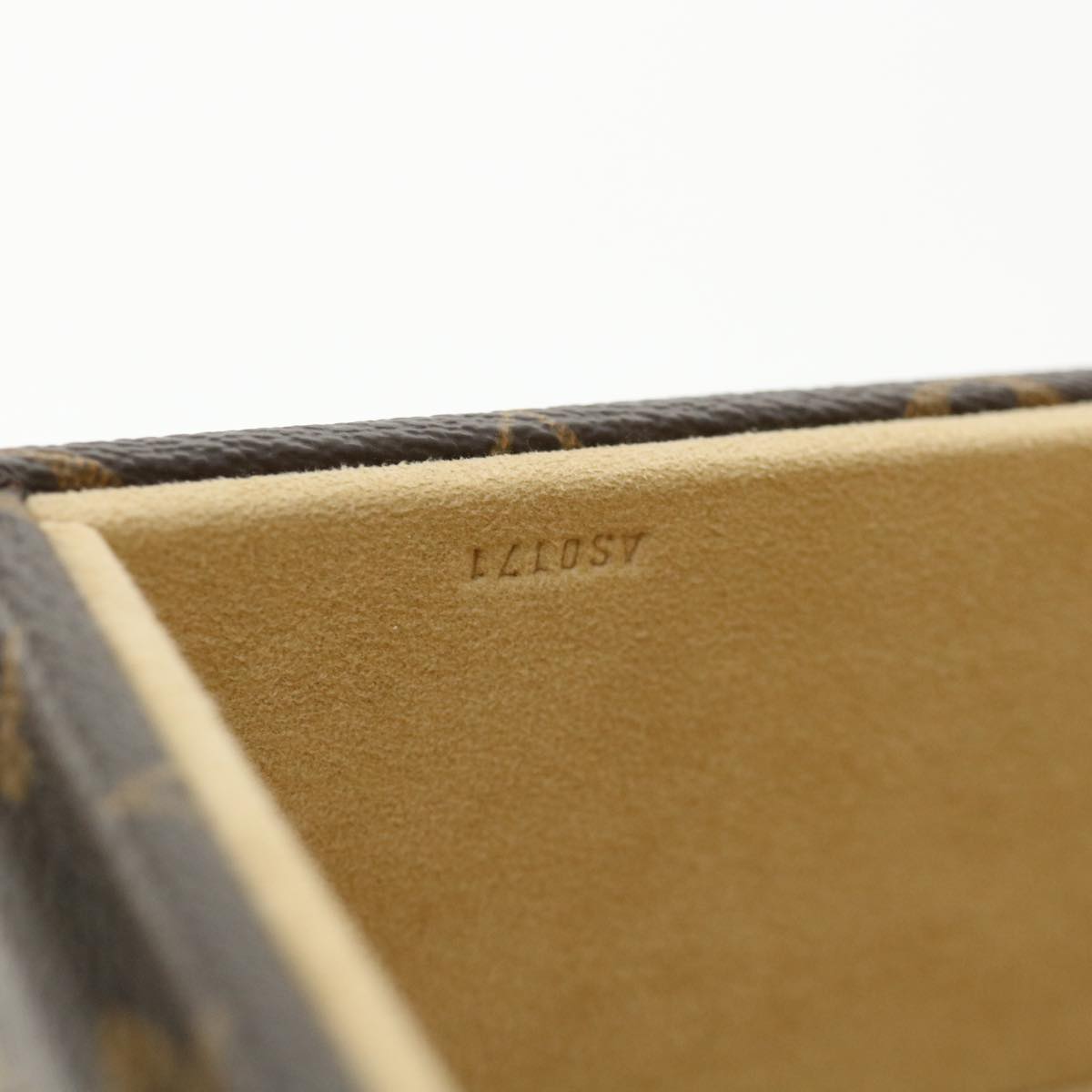 LOUIS VUITTON Monogram Coffret 8 Montor Trunk Watch case M20016 LV Auth 29887S