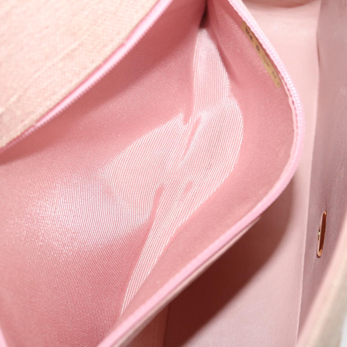 CHANEL Matelasse Turn Lock Chain Diana Shoulder Bag Canvas Pink CC Auth 29889AV