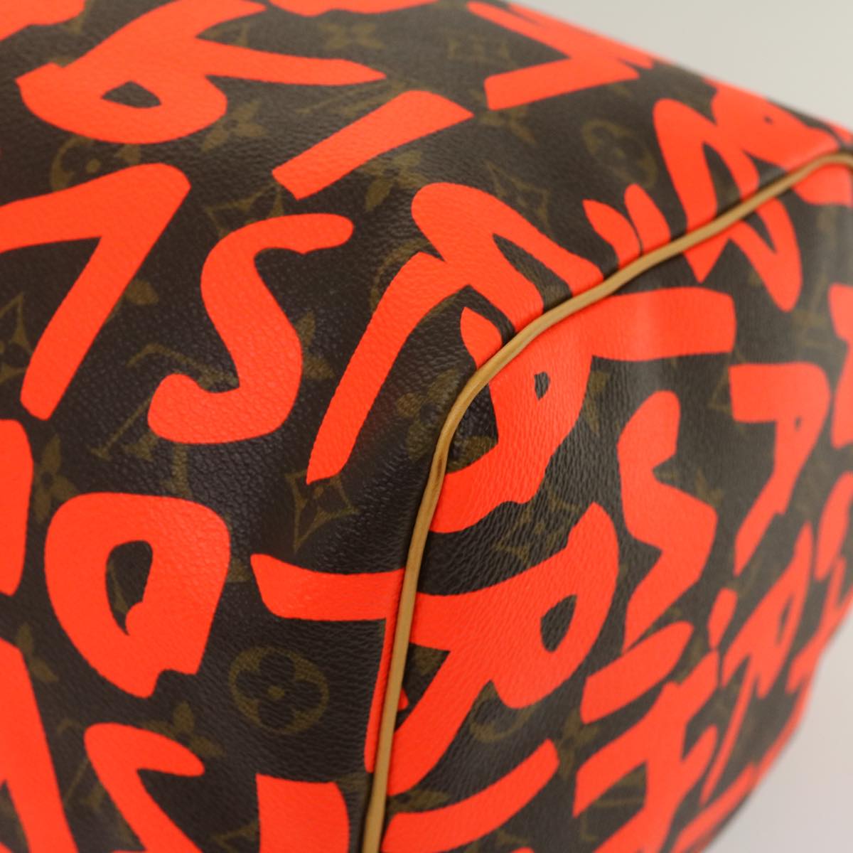 LOUIS VUITTON Monogram Graffiti Keepall 50 Boston Bag Orange M93699 Auth 29908SV