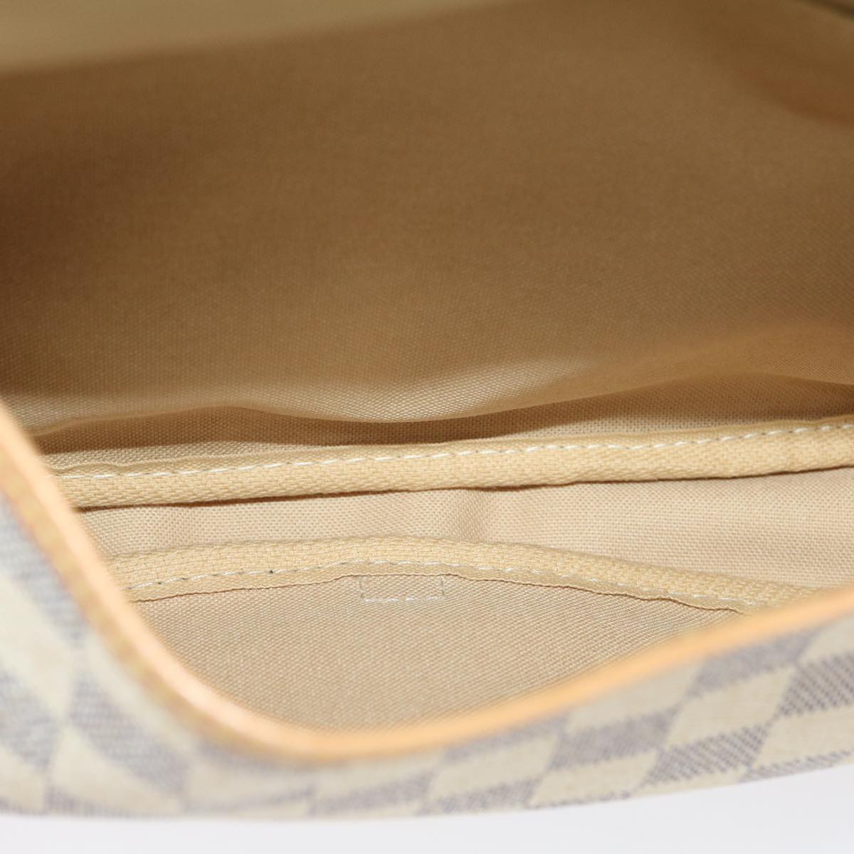 LOUIS VUITTON Damier Azur Canvas Saumur 30 Shoulder Bag N48202 LV Auth 31179SAV