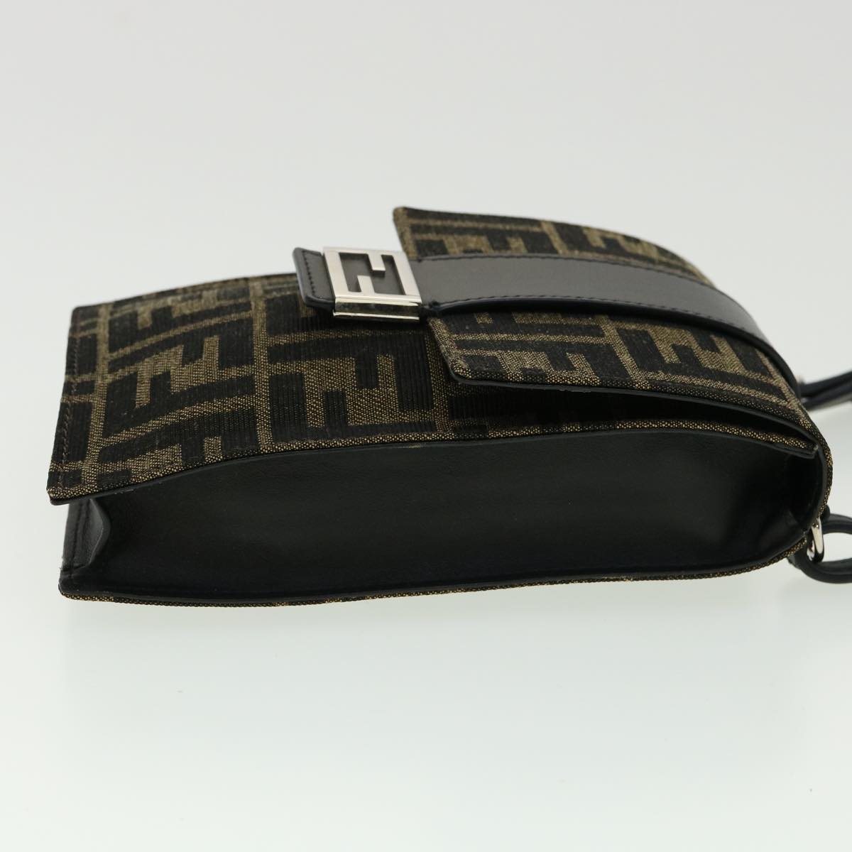 FENDI Zucca Canvas Shoulder Bag Brown Black Auth 31851SAV
