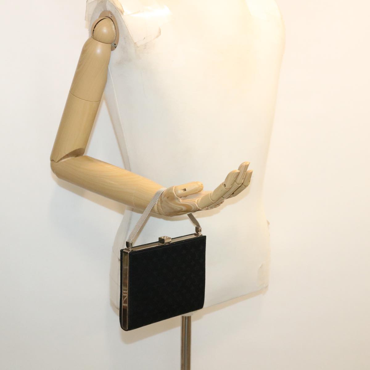LOUIS VUITTON Monogram Satin Ange MM Hand Bag Black M92101 LV Auth 31990AV