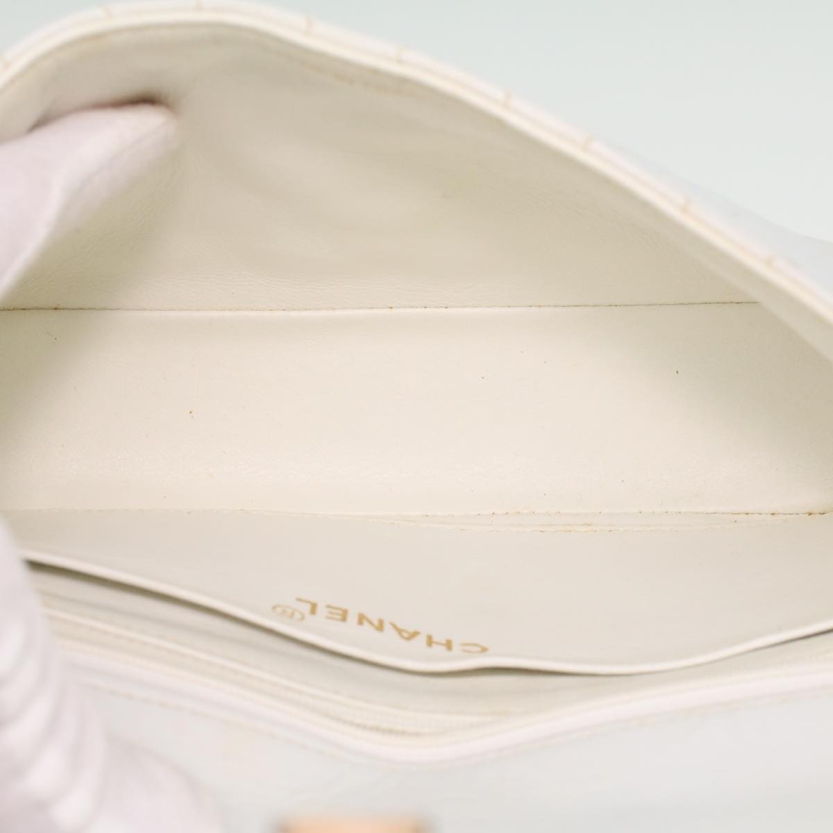 CHANEL Matelasse 23 Turn Lock Shoulder Bag Lamb Skin Brown White CC Auth 32160SAV