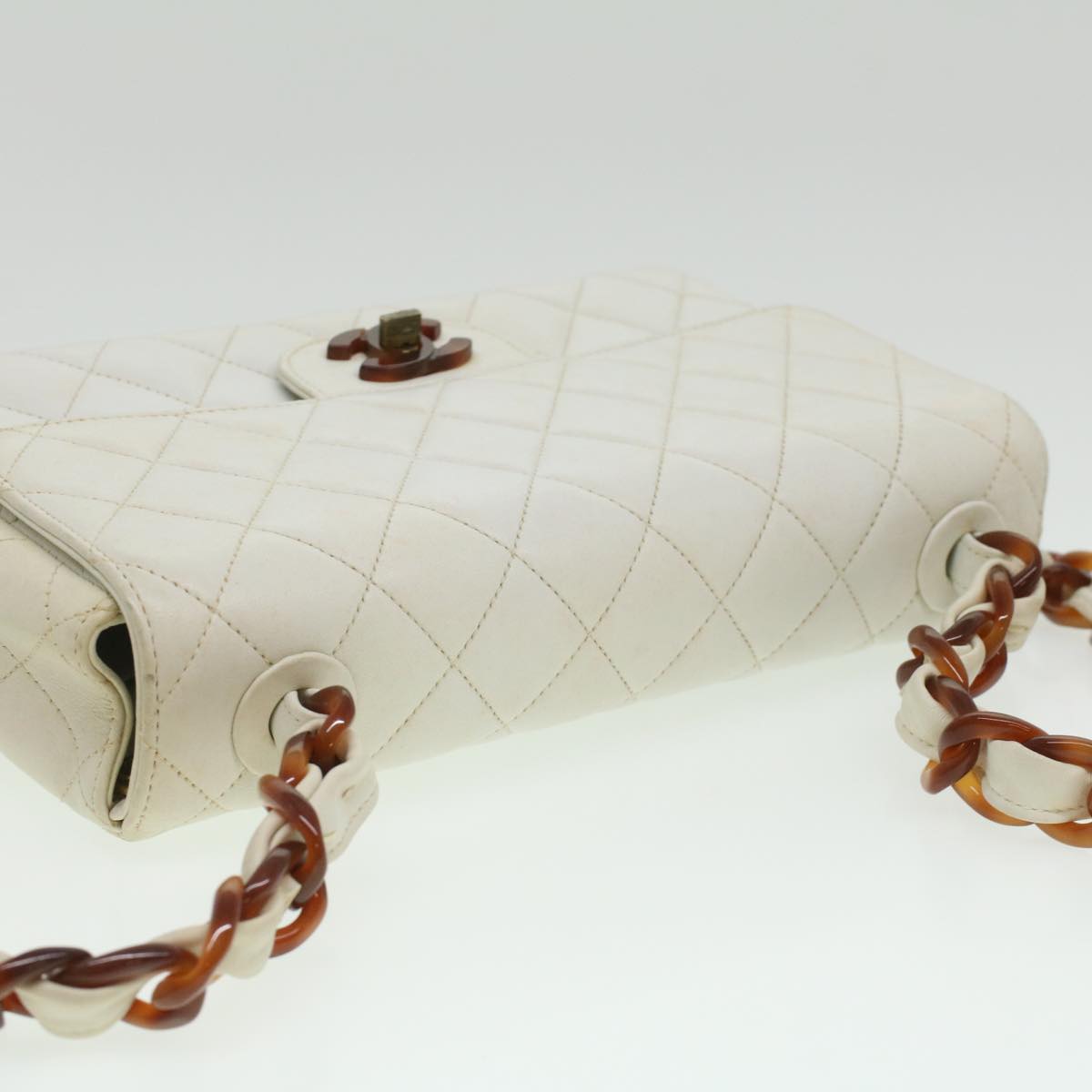 CHANEL Matelasse 23 Turn Lock Shoulder Bag Lamb Skin Brown White CC Auth 32160SAV