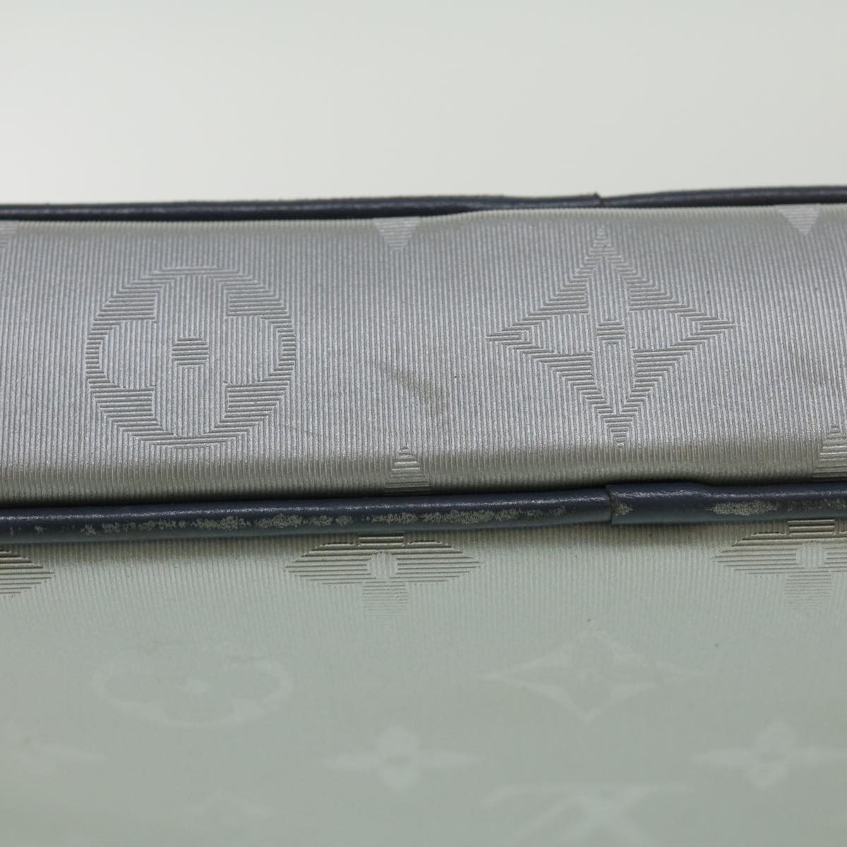 LOUIS VUITTON Monogram satellite alpha Clutch Bag Silver M44171 LV Auth 32344V