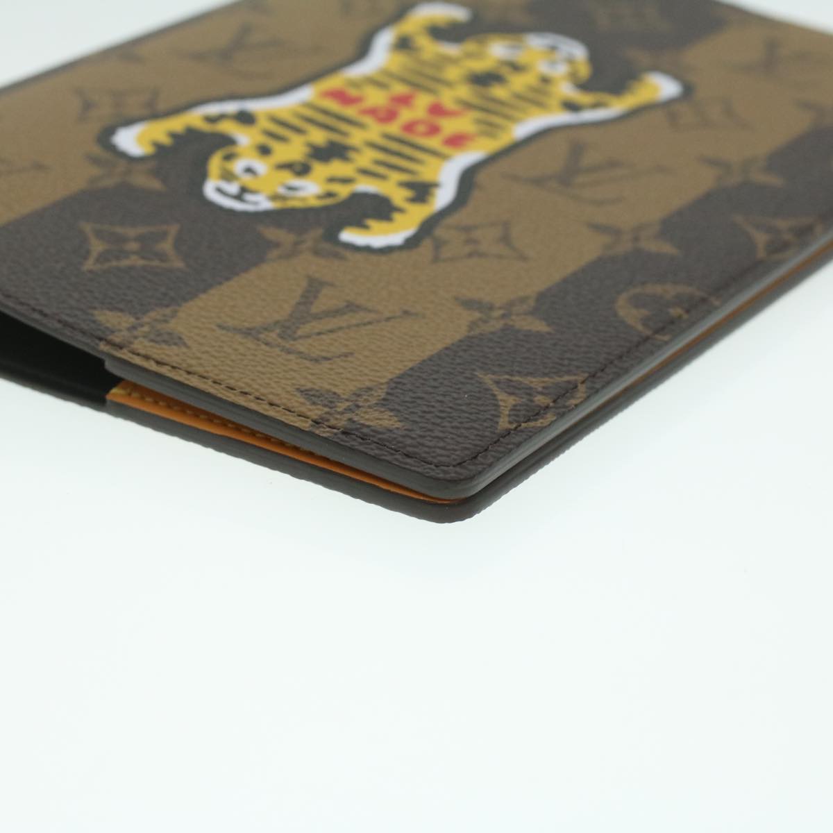 LOUIS VUITTON Stripe NIGO Quverture Carnet Cover Brown Black GI0720 Auth 38082SM