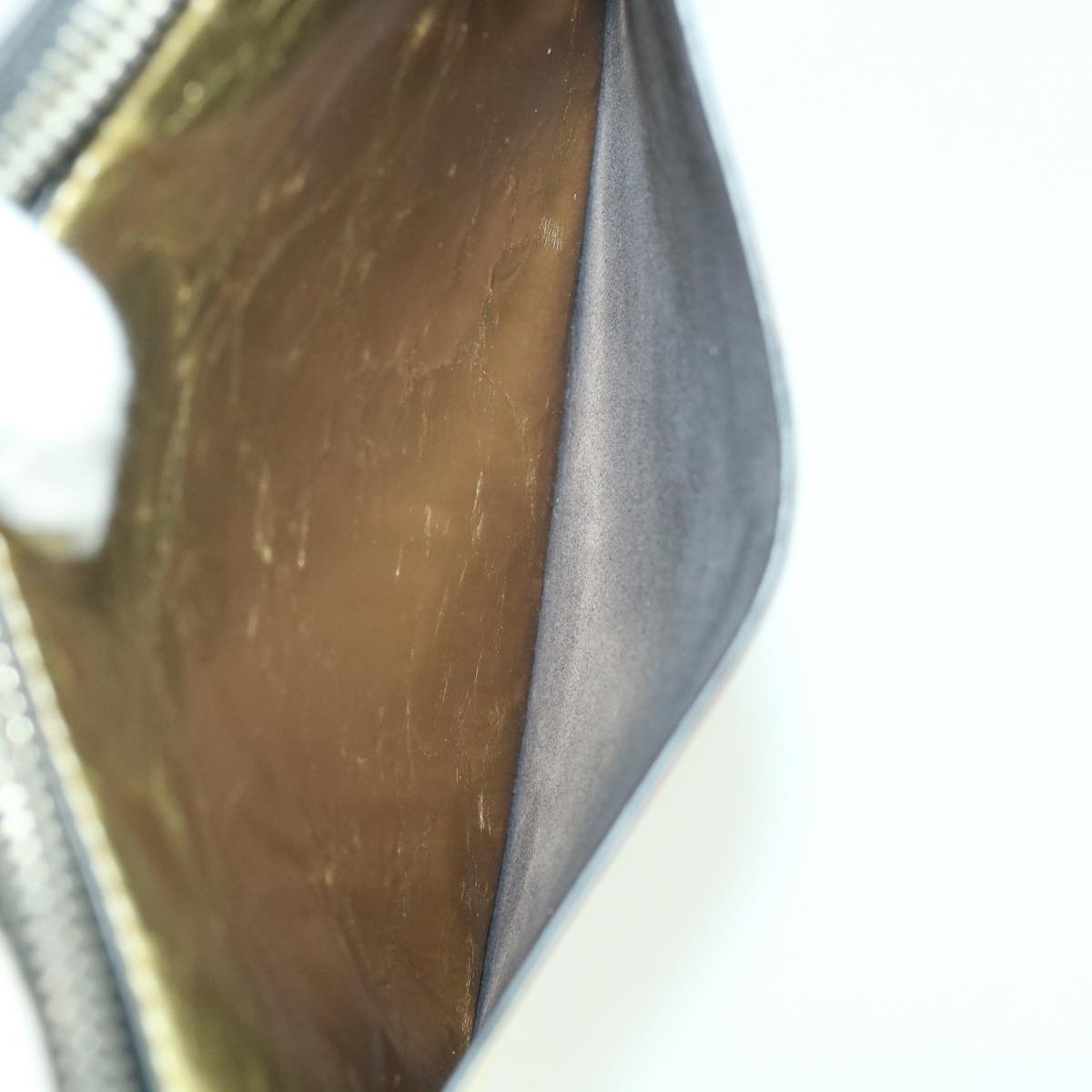 CHANEL Clutch Bag Metallic Leather Gold A82164 CC Auth 38172SAV
