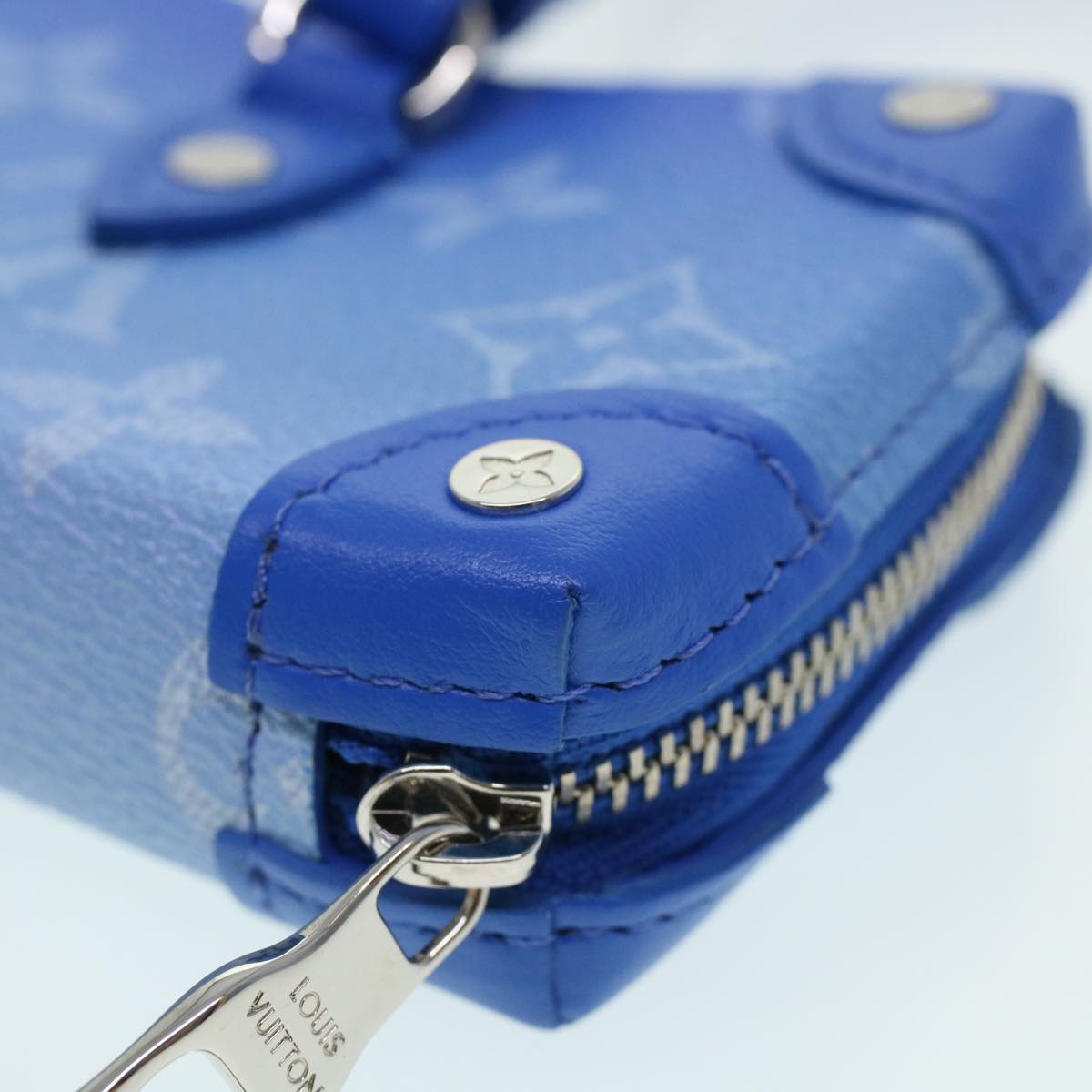 LOUIS VUITTON Monogram Clouds Soft Trunk Pouch Blue M45440 Auth 43556SM