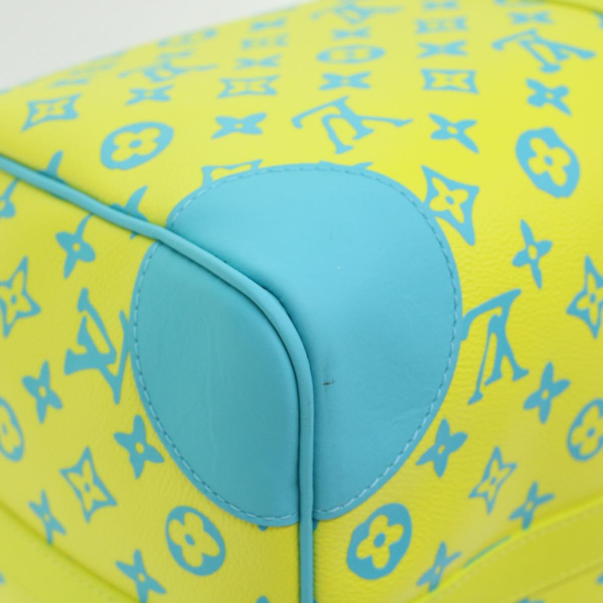 LOUIS VUITTON Monogram Neon Color Keepall Bandouliere 50 Bag M21869 Auth46404SM