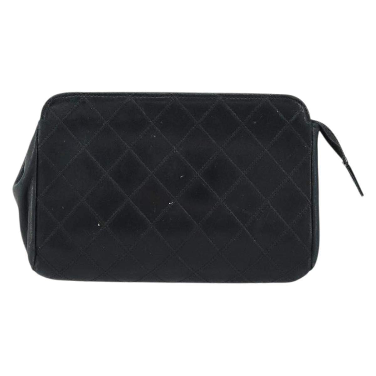 CHANEL Pouch Lamb Skin Black CC Auth 47074