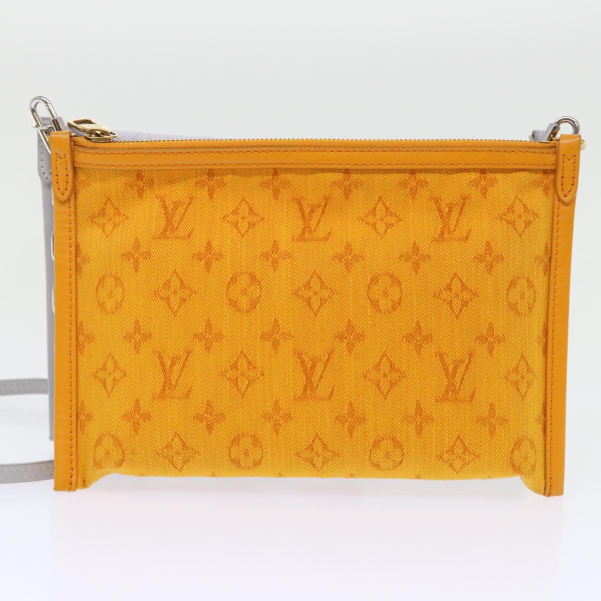 LOUIS VUITTON Monogram White Flat Mensenger Shoulder Bag Bron M44640 Auth 48487SAM