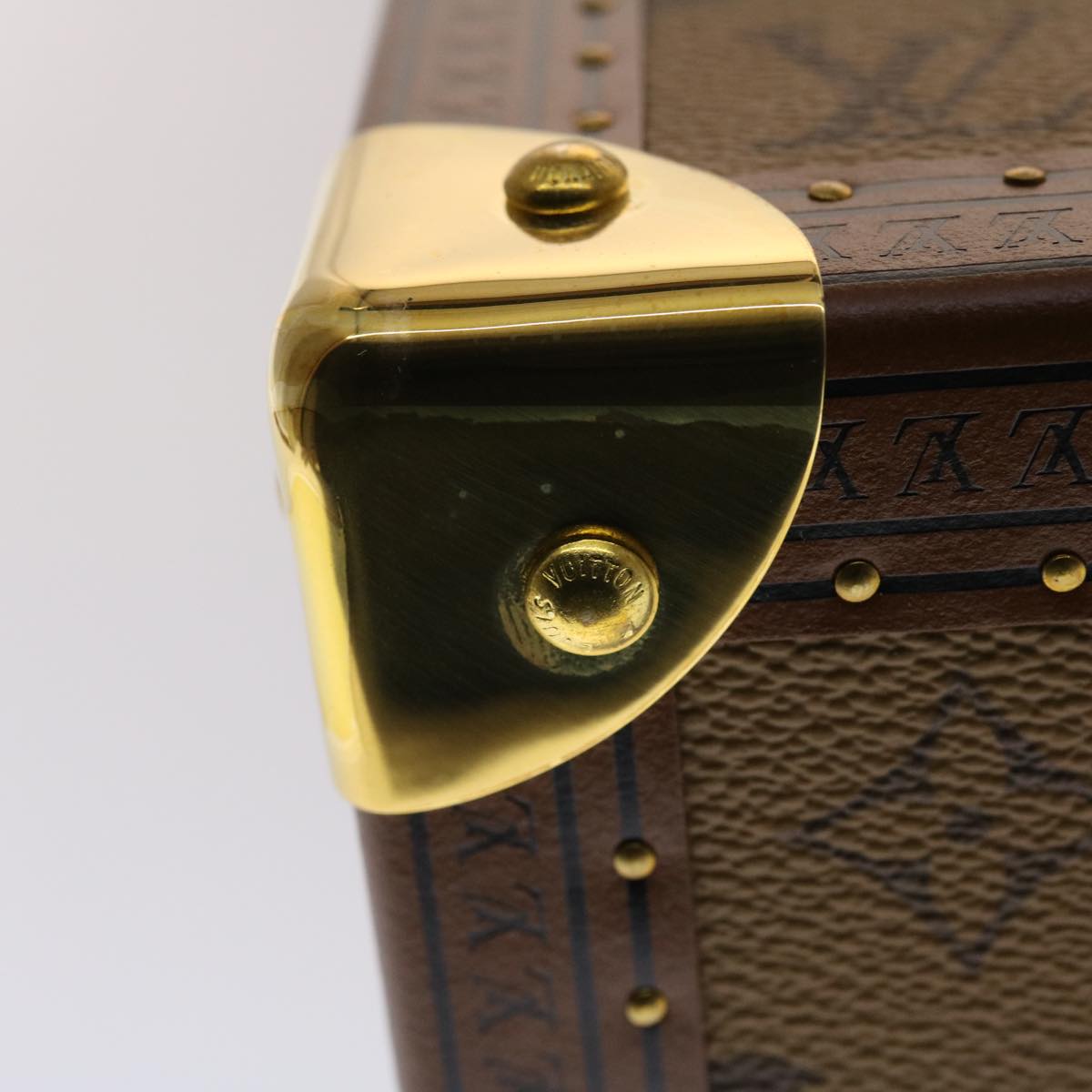 LOUIS VUITTON Monogram Stripe Cotteville 40 Trunk HUMAN MADE M20464 Auth 48522S