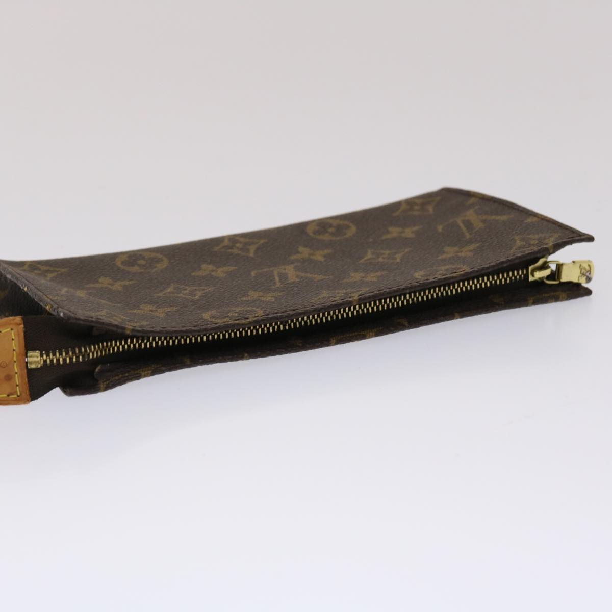 LOUIS VUITTON Monogram Bucket GM Pouch Accessory Pouch LV Auth 49321