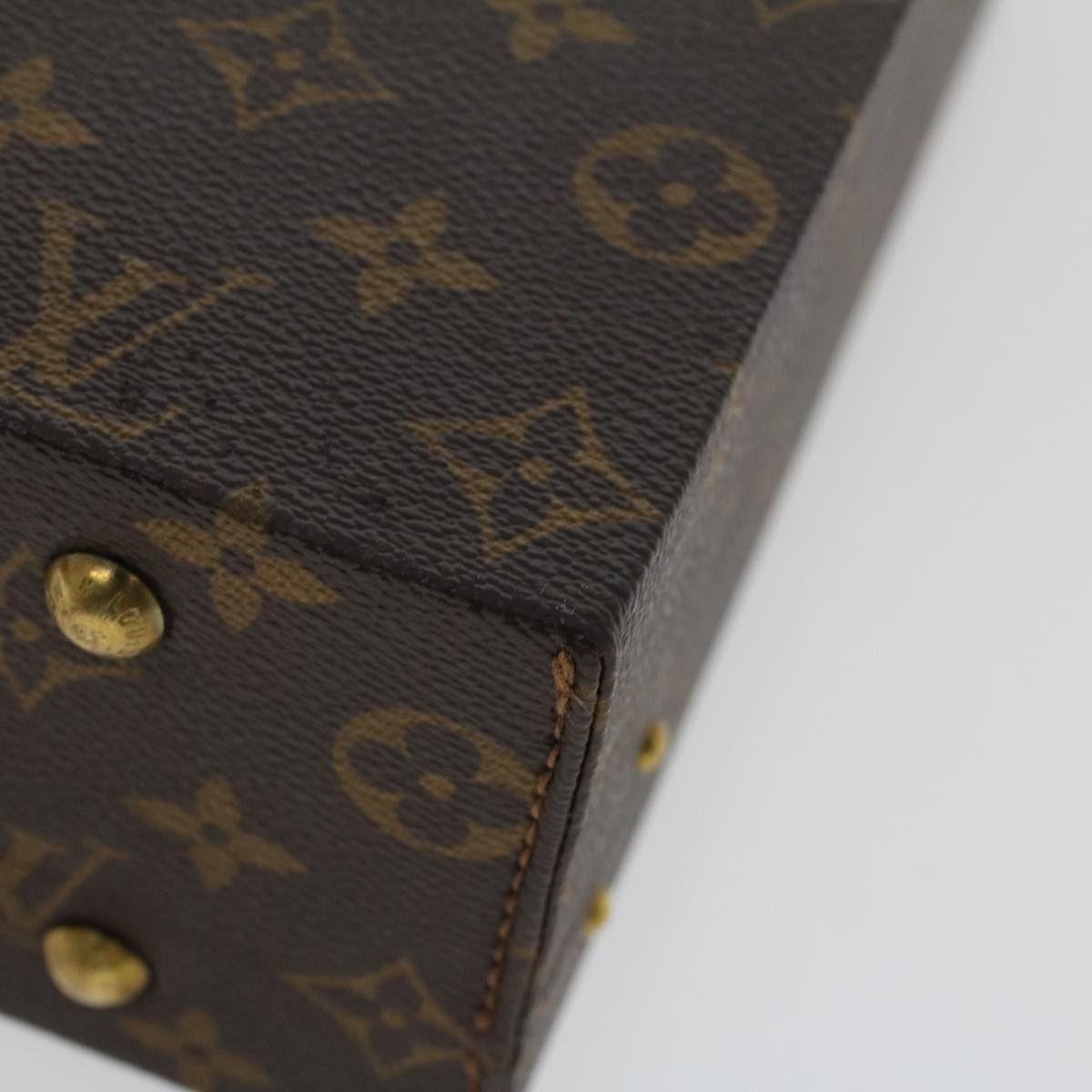LOUIS VUITTON Monogram Boite Bijou Trunk M47120 LV Auth 49667SV
