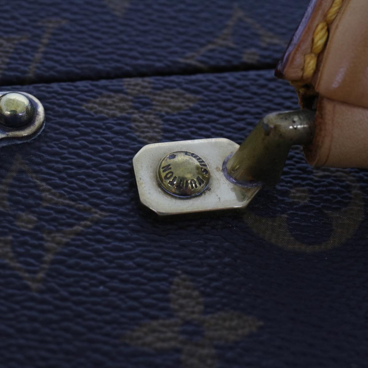 LOUIS VUITTON Monogram Boite Bijou Trunk M47120 LV Auth 49667SV
