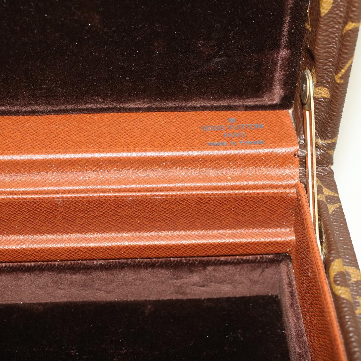 LOUIS VUITTON Monogram Boite Bijou Trunk M47120 LV Auth 49667SV
