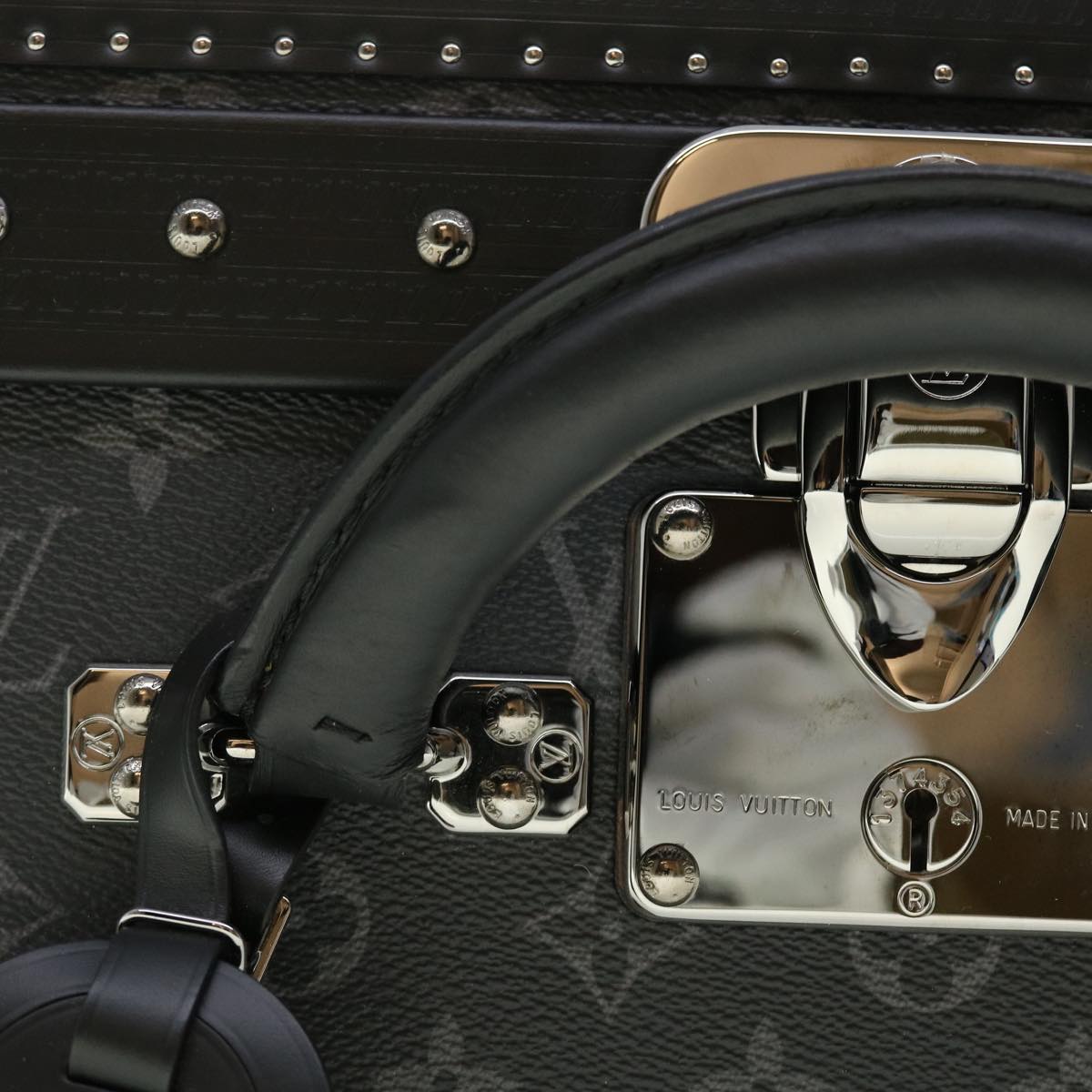 LOUIS VUITTON Monogram Eclipse Alzer 70 Trunk M20014 LV Auth 50883SM