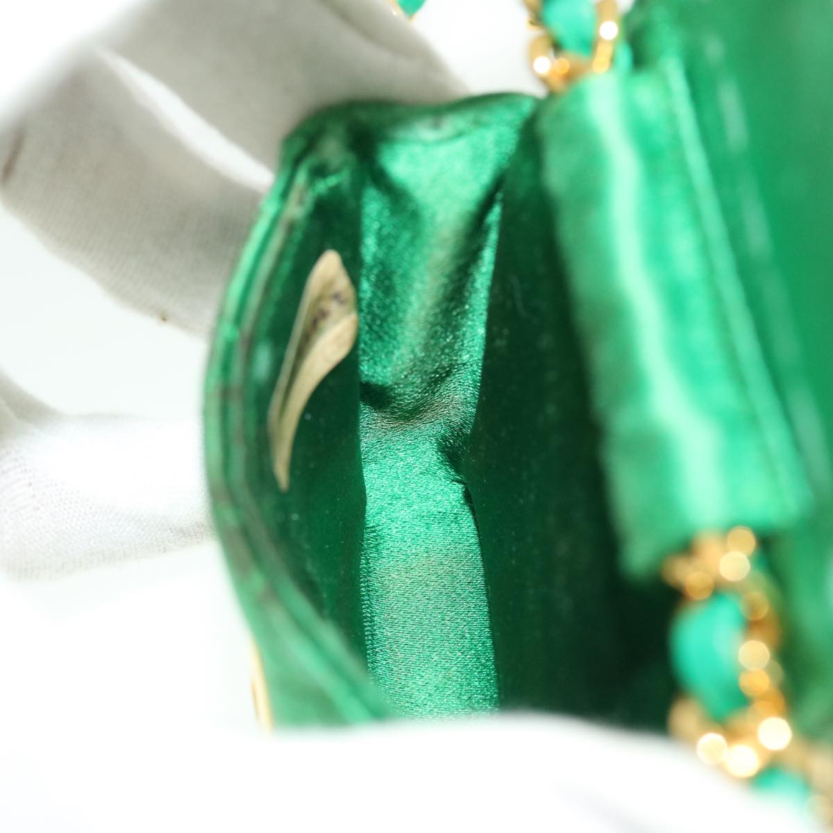 CHANEL Mini Matelasse Chain Pouch Shoulder Bag Satin Green Gold CC Auth 51271V