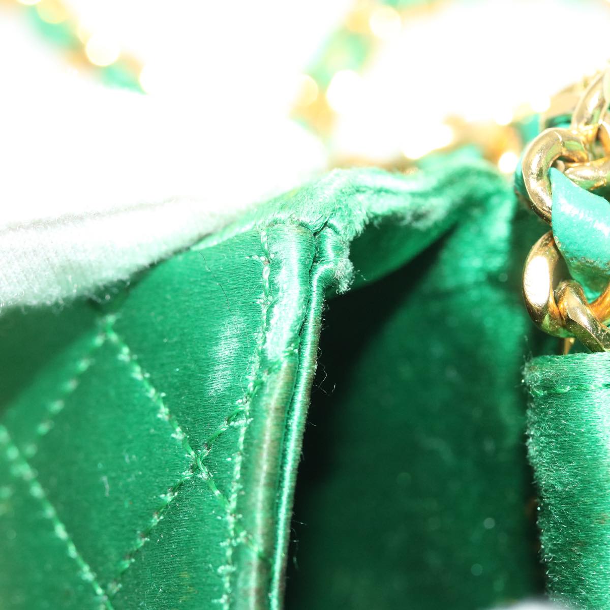CHANEL Mini Matelasse Chain Pouch Shoulder Bag Satin Green Gold CC Auth 51271V