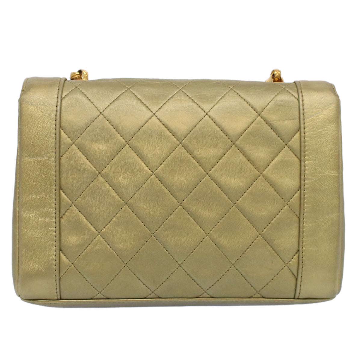 CHANEL Matelasse Turn Lock Chain Shoulder Bag Lamb Skin Gold CC Auth 51274SAM