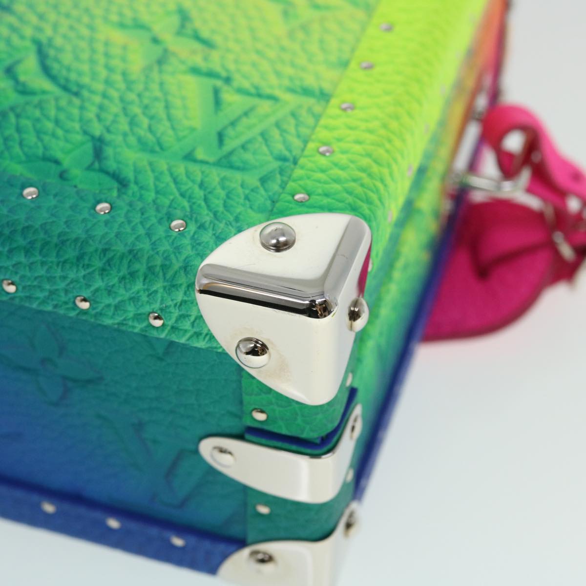 LOUIS VUITTON Monogram Illusion Soft Trunk Bag Multicolor M20476 LV Auth 52077SM