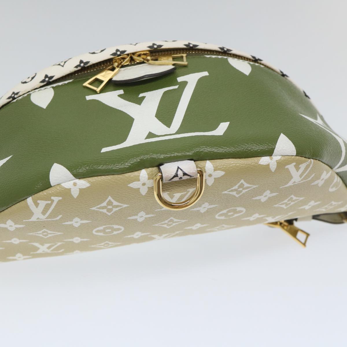 LOUIS VUITTON Monogram Giant Bum Bag Body Bag Khaki M44611 LV Auth 57013SAM