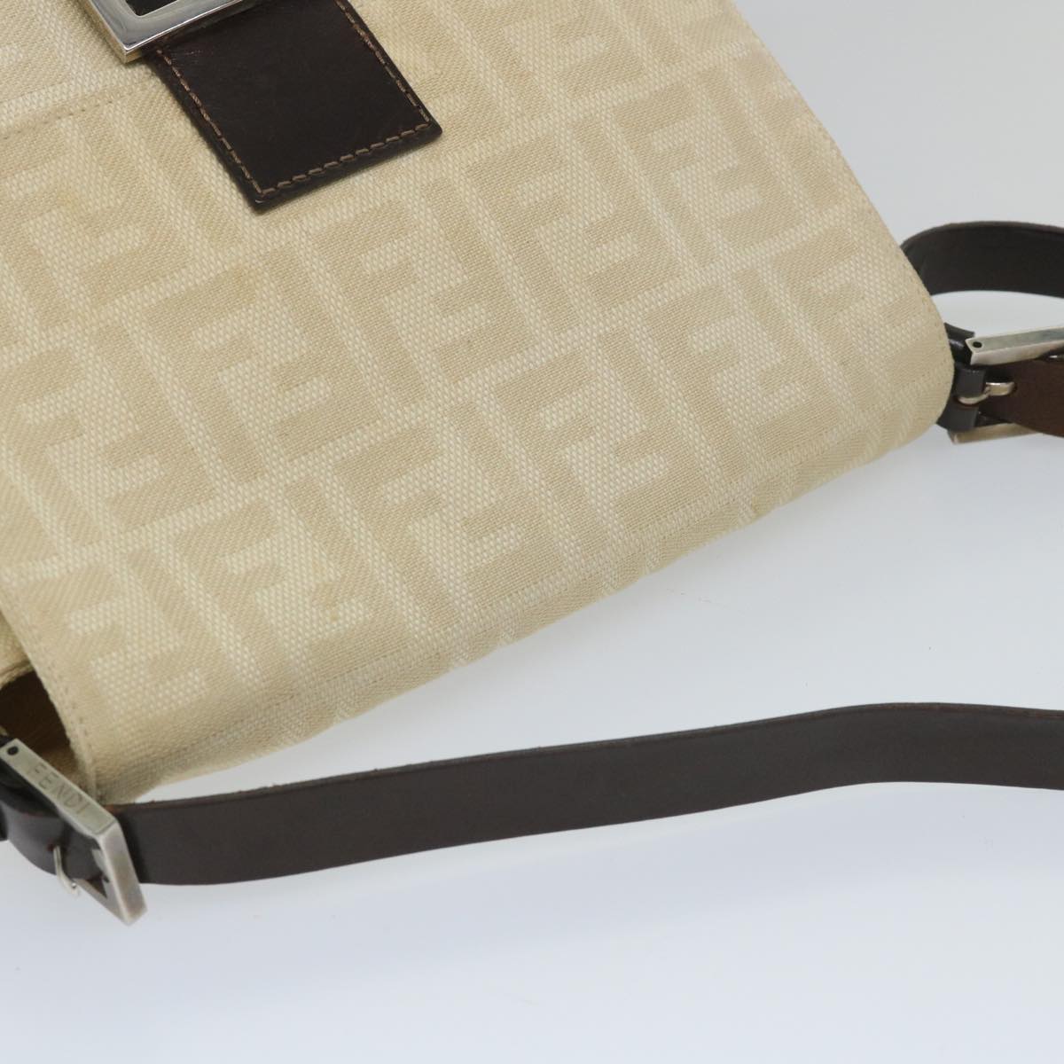 FENDI Zucca Canvas Mamma Baguette Shoulder Bag Beige Auth 57043