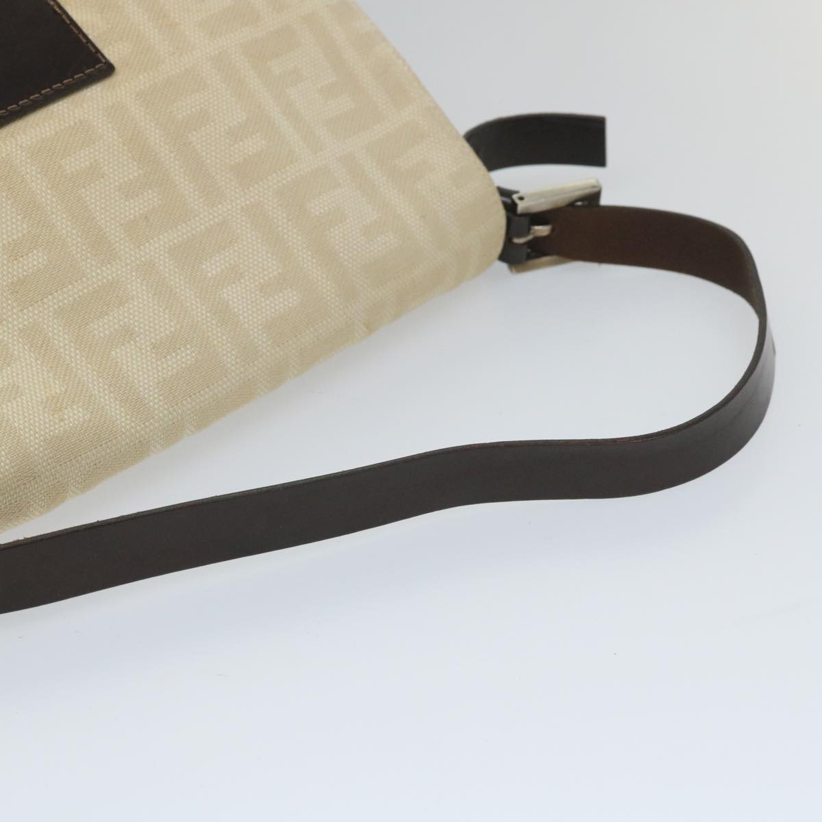 FENDI Zucca Canvas Mamma Baguette Shoulder Bag Beige Auth 57043