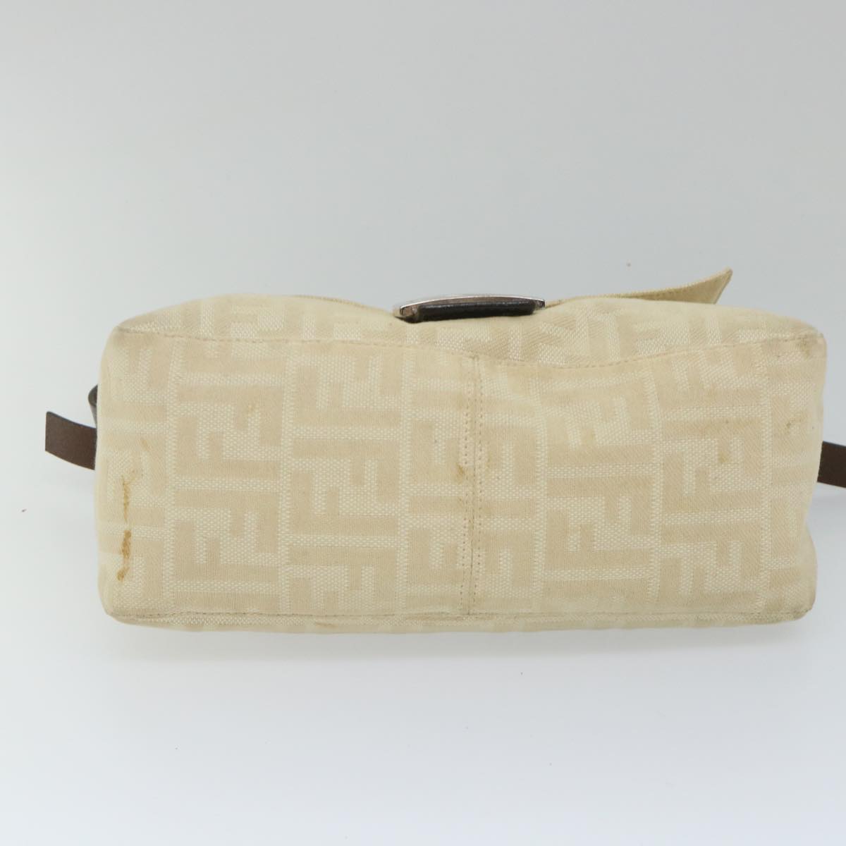 FENDI Zucca Canvas Mamma Baguette Shoulder Bag Beige Auth 57043