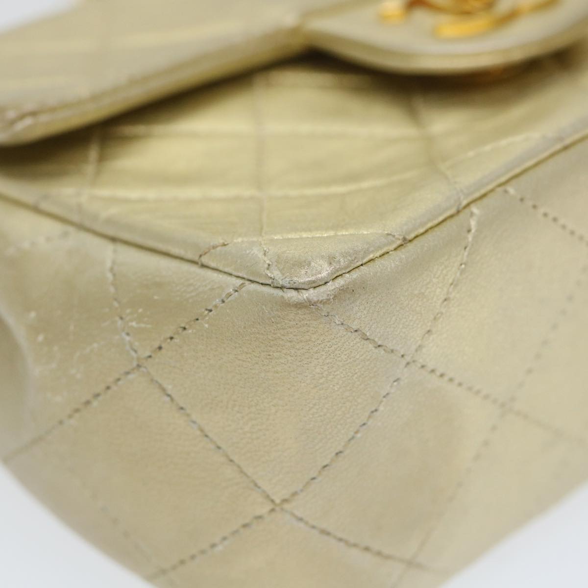 CHANEL Matelasse 17 Chain Shoulder Bag Lamb Skin Gold CC Auth 58346SAV