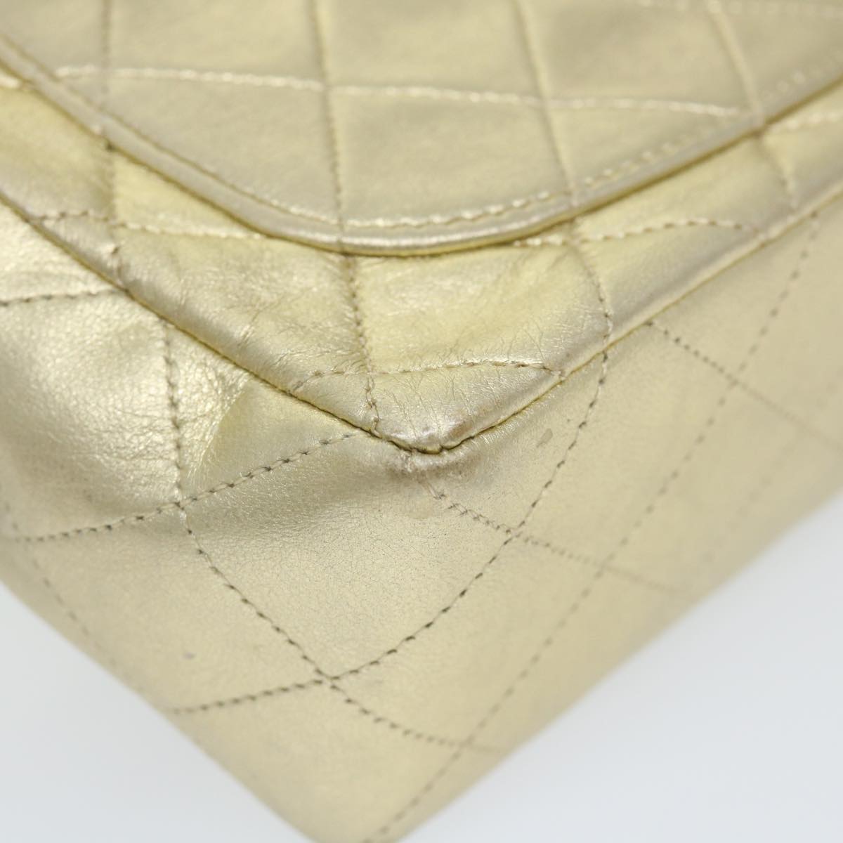 CHANEL Matelasse 17 Chain Shoulder Bag Lamb Skin Gold CC Auth 58346SAV