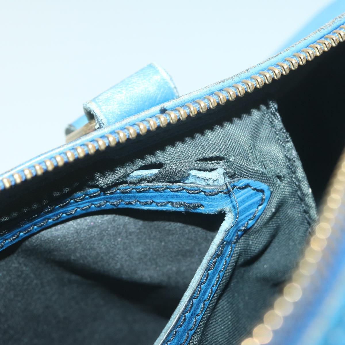 LOUIS VUITTON Epi Speedy 30 Hand Bag Toledo Blue M43005 LV Auth 65008