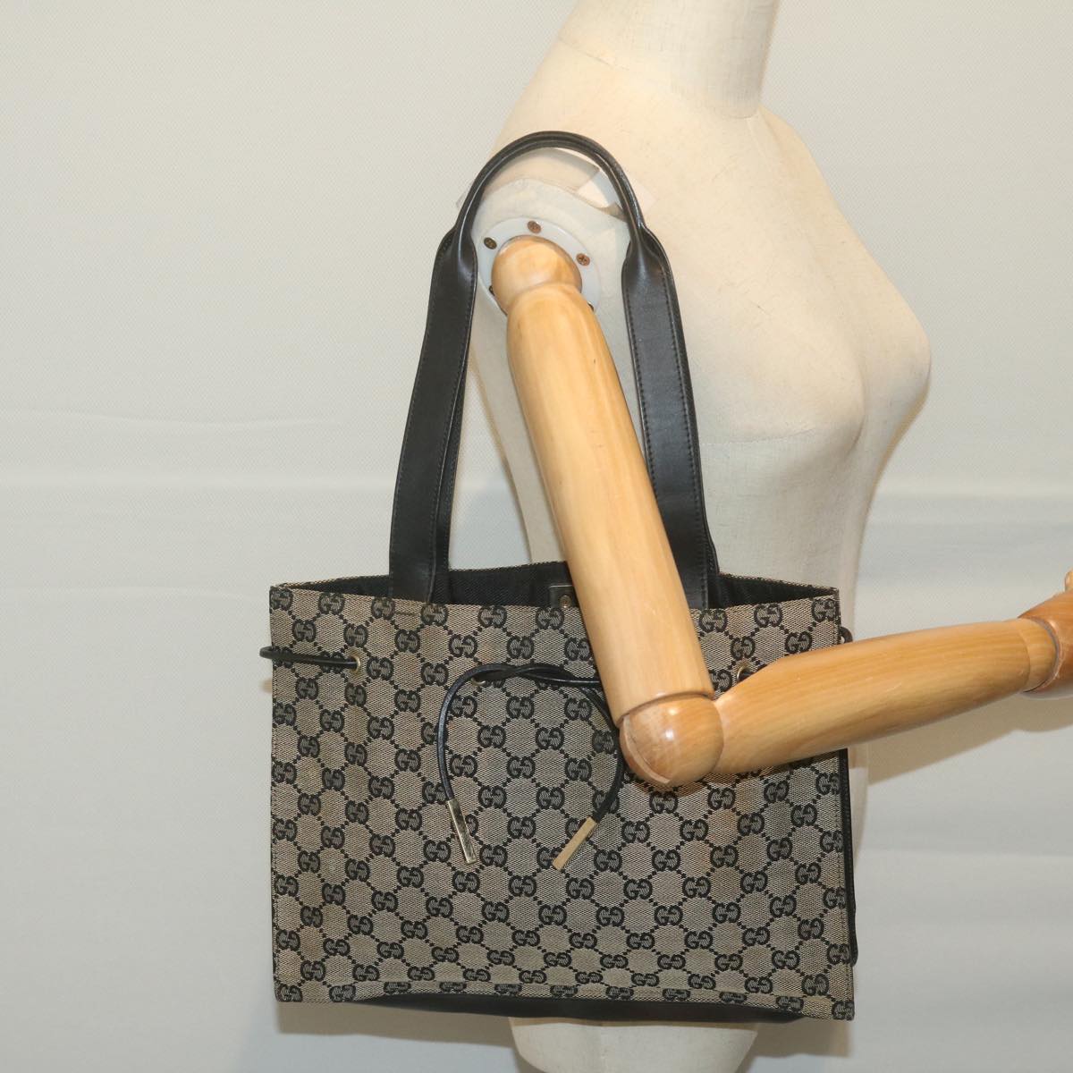 GUCCI GG Canvas Tote Bag Beige 002 1053 Auth 65018